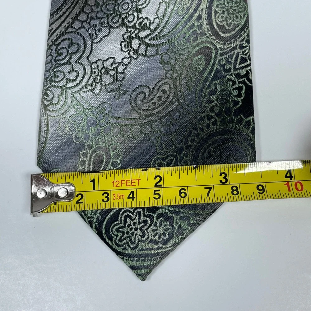 Vintage Van Heusen Tie Paisley Mens Green Grey 100% Silk Jacquard Formal Necktie